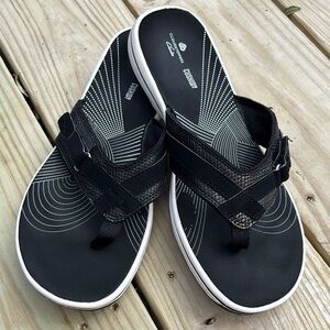 Clark’s Black and White Sandals